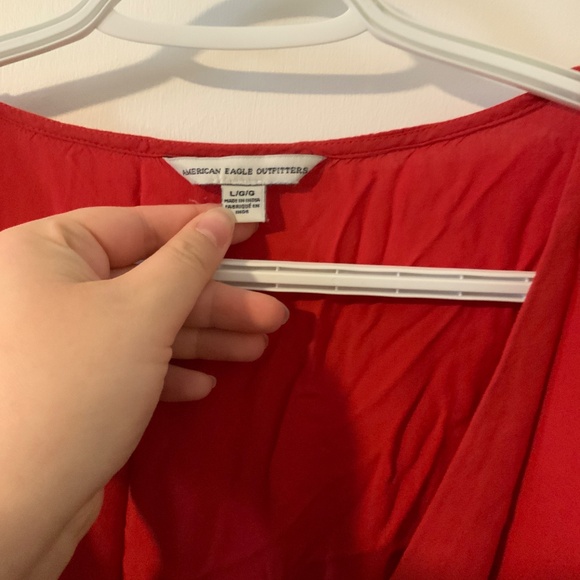 American Eagle Red/Orange Romper with bell sleeves and tie front Size LG - Picture 3 of 4